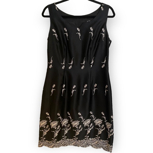 Vintage Caren Désirée Satin Mini Dress 90’s Embroidered Size 10 - Picture 1 of 12